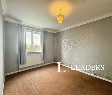 3 bedroom semi-detached to rent Ridgewell Close - Photo 1