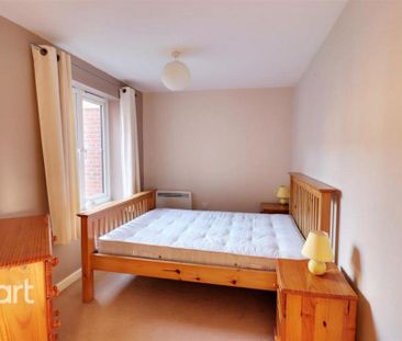 2 bedroom apartment to rent - Photo 4