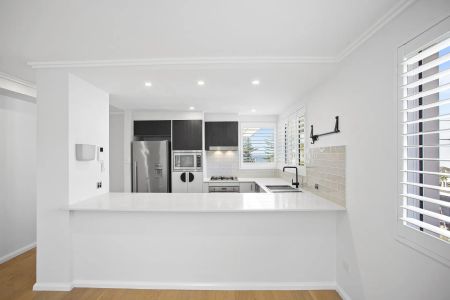 Beachside Apartment With Exclusive Use Rooftop Terrace - Photo 4