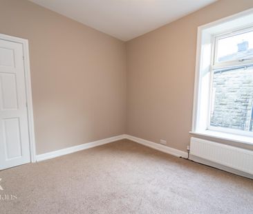 Shepherd Street, Bacup - Photo 2