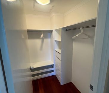 South Melbourne - Photo 2