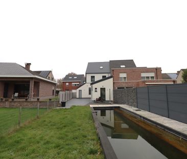 Gerenoveerde woning met tuin, garage en zwemvijver in Hingene - Photo 6