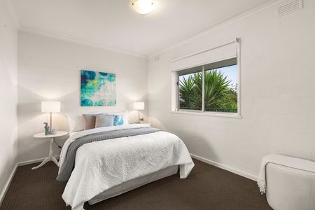 5/36 King Street, Essendon VIC 3040 - Photo 4