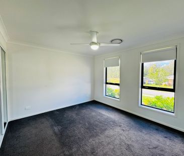 Spacious Family Home - Photo 3