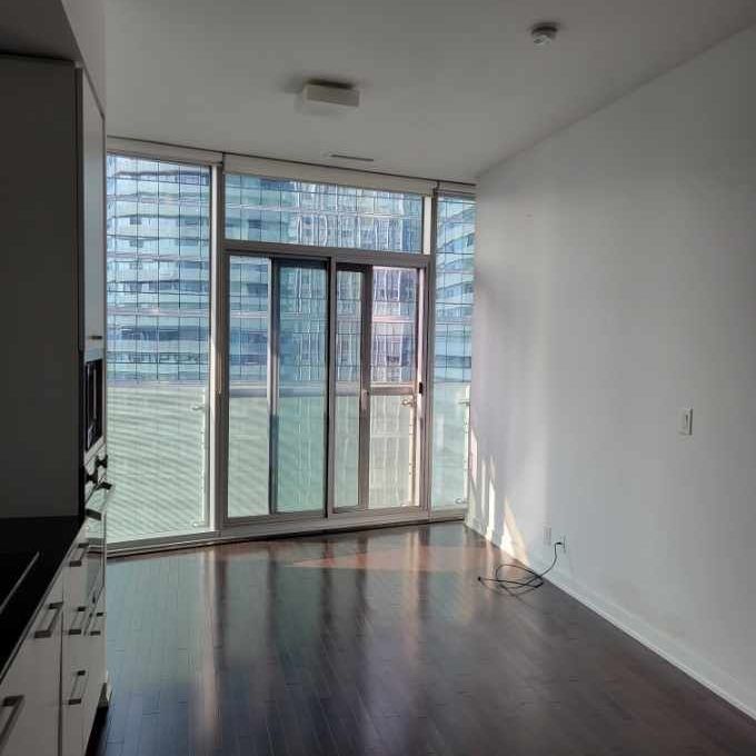 For Lease - 12 York Street Unit# 2908, Toronto, Ontario - Photo 1