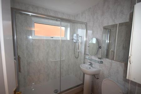 2 bedroom bungalow to rent - Photo 5