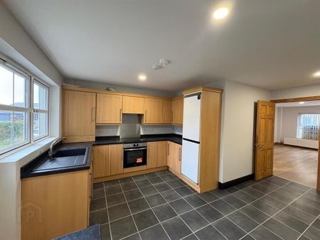 45 Castle Street, Comber, BT23 5DY - Photo 5