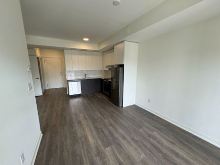For Lease - 165 Canon Jackson Drive Unit# 202, Toronto, Ontario - Photo 5