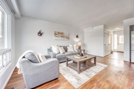 For Lease - 834 Lanark Crescent, Sarnia, Ontario - Photo 2