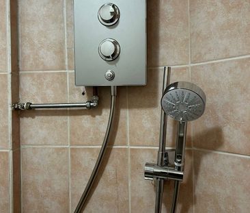 3 Bed Terraced House, Shirley Road, M8 - Photo 3