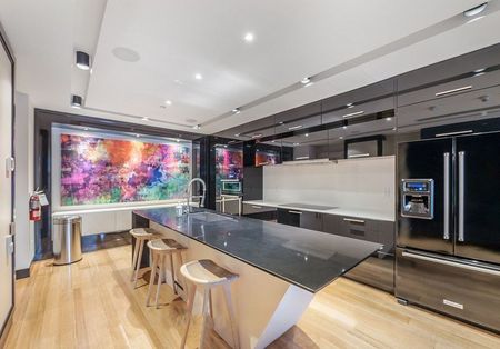 For Lease - 30 Roehampton Avenue Unit# 313, Toronto, Ontario - Photo 4