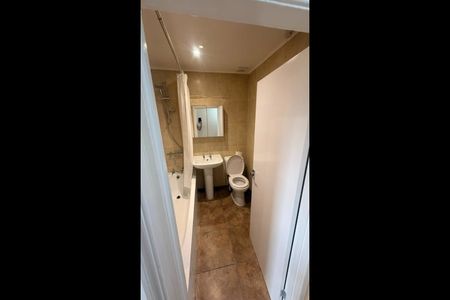 1 Bed Flat, Talfourd Road, SE15 - Photo 4