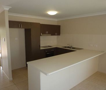 1 Yarra Crescent, Kelso - Photo 5