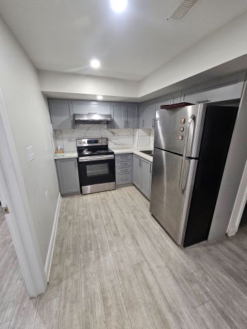 For Lease - 42 Loftsmoor Drive Unit# basement, Brampton, Ontario - Photo 2