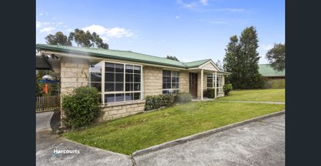 Stylish and Comfortable 3-Bedroom Home for Lease in Kingston - Photo 4