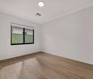 Brand New, Beautifully Finished & Ready to Impress - Photo 2