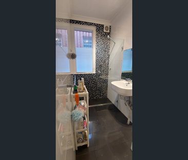R2U2/57-59 HARBOURNE RD, Kingsford, NSW 2032 - Photo 4