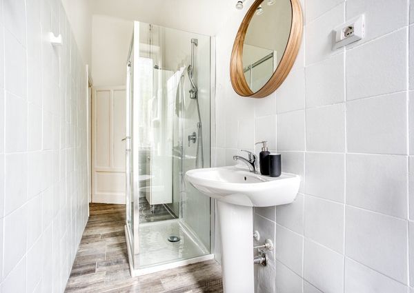 Single room in Via Filippino Lippi