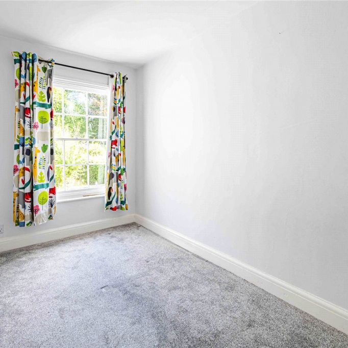 3 bed Terraced House for rent - Photo 1