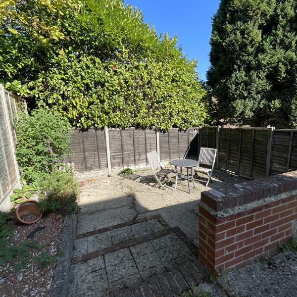 Wych Hill, Woking, Surrey, GU22 - Photo 1
