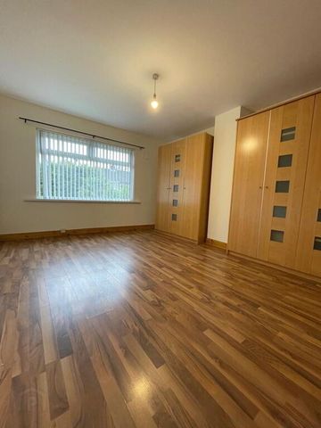 37 Hillside Crescent, Belfast, BT9 5EN - Photo 4