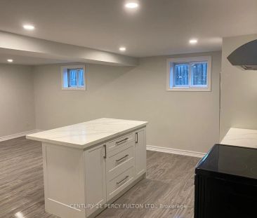 871 Liverpool Road #Lower - Photo 1