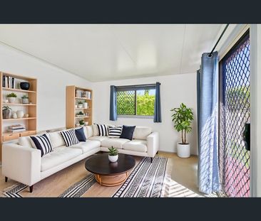 4 Maddison Street, Mudgeeraba, Qld 4213 - Photo 6