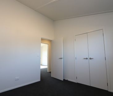 Stunning Brand-New Home - Modern Family Living - Photo 6