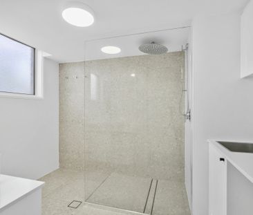 TWO BEDROOM BEACHSIDE UNIT - WALK TO BEACH! - Photo 5