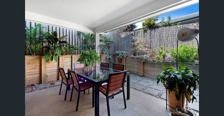 155 The Point Drive, Port Macquarie, NSW 2444 - Photo 2