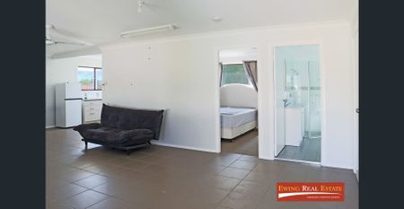 MODERN GRANNY FLAT - Photo 3