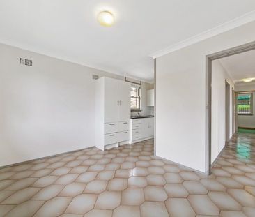 8 Mawson Road, Tregear NSW 2770 - House For Rent | Domain - Photo 5