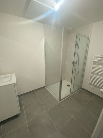 Location Appartement 3 pièces 69m² - Photo 5