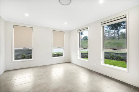 “Modern & Sophisticated Home” - Photo 5