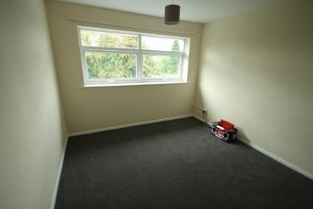 Okehampton Avenue, Leicester - Photo 4