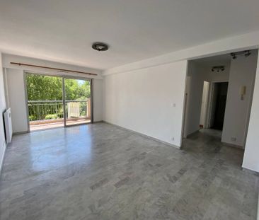 CAGNES SUR MER - AVE DE LA GARE - 2 PIECES - CAVE ET PARKING - Photo 1