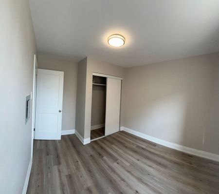 For Lease - 3474 Yonge Street Unit# 122, Toronto, Ontario - Photo 3