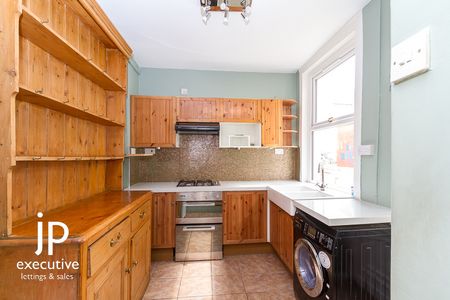 Cardiff, CF10 5GT - Photo 4