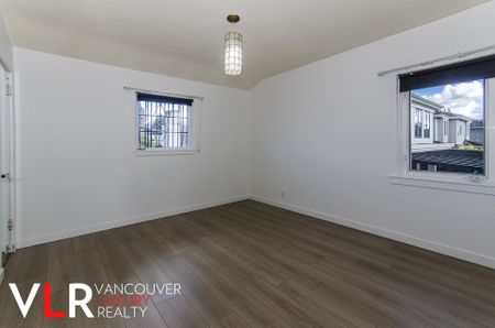 House in Vancouver West Side, BC - Photo 5