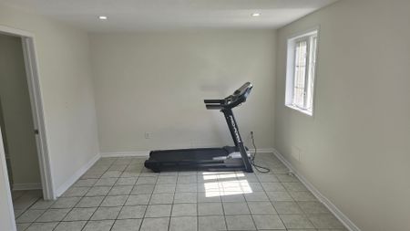 For Lease - 38 Goreridge Crescent Unit# Bsmt, Brampton, Ontario - Photo 2