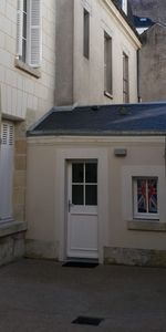 A LOUER : STUDIO MEUBLE CENTRE DE TOURS • Réf. GI-CR-G0080-6 - Photo 3
