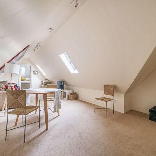 Linchmere Ridge, Haslemere - 1 bedroomProperty for lettings - Seymours - Photo 1