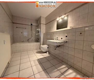 2-Zimmer-Wohnung mit BALKON und Personenaufzug mit Blick in die Bac... - Photo 1