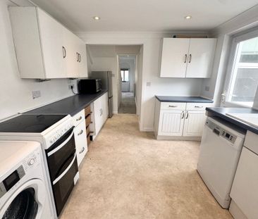 Cardigan Road - Photo 4