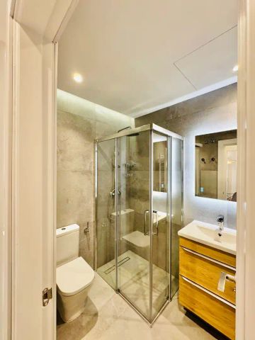 Apartamento de alquiler en Calle Gran Vía de Colón, Centro - Sagrario - Photo 4