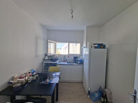 Appartement T3 à louer - 65 m² - Photo 3