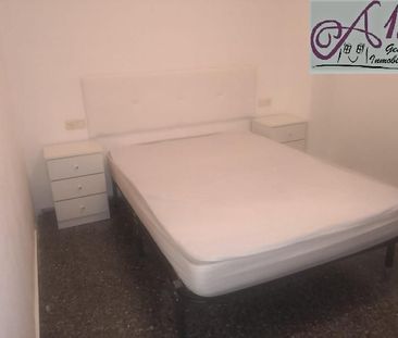 Piso de alquiler en Carrer de Sant Roc, Barrio de Benicalap - Photo 4