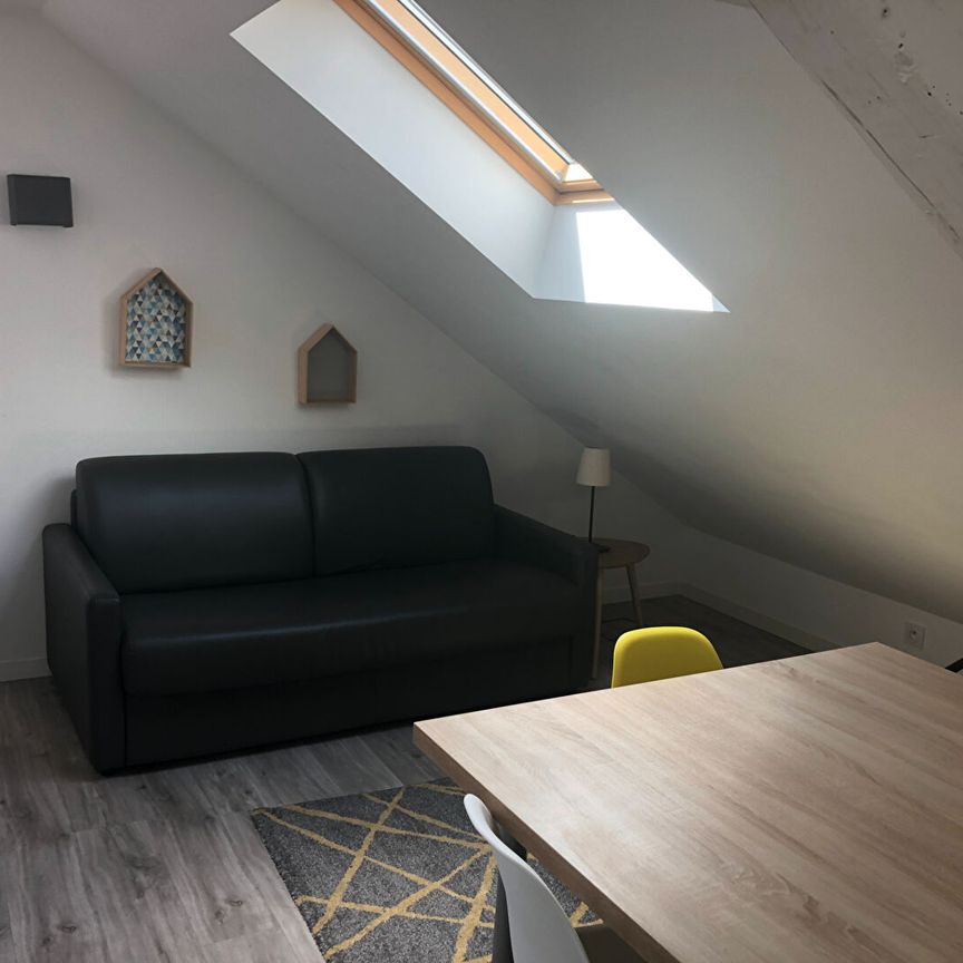 Location Appartement 2 pièces 16m² - Photo 1