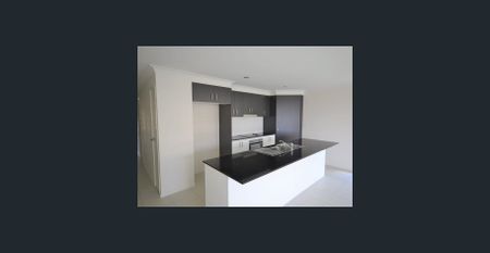 Brilliant Family Sized Home - Photo 3