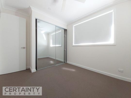 Gregory Hills - Photo 1